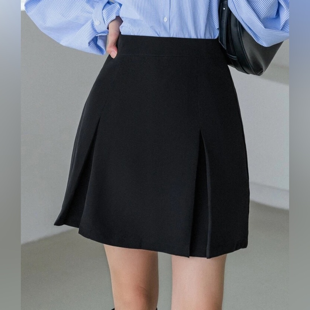 DAZY High Waist Fold Pleated Skirt